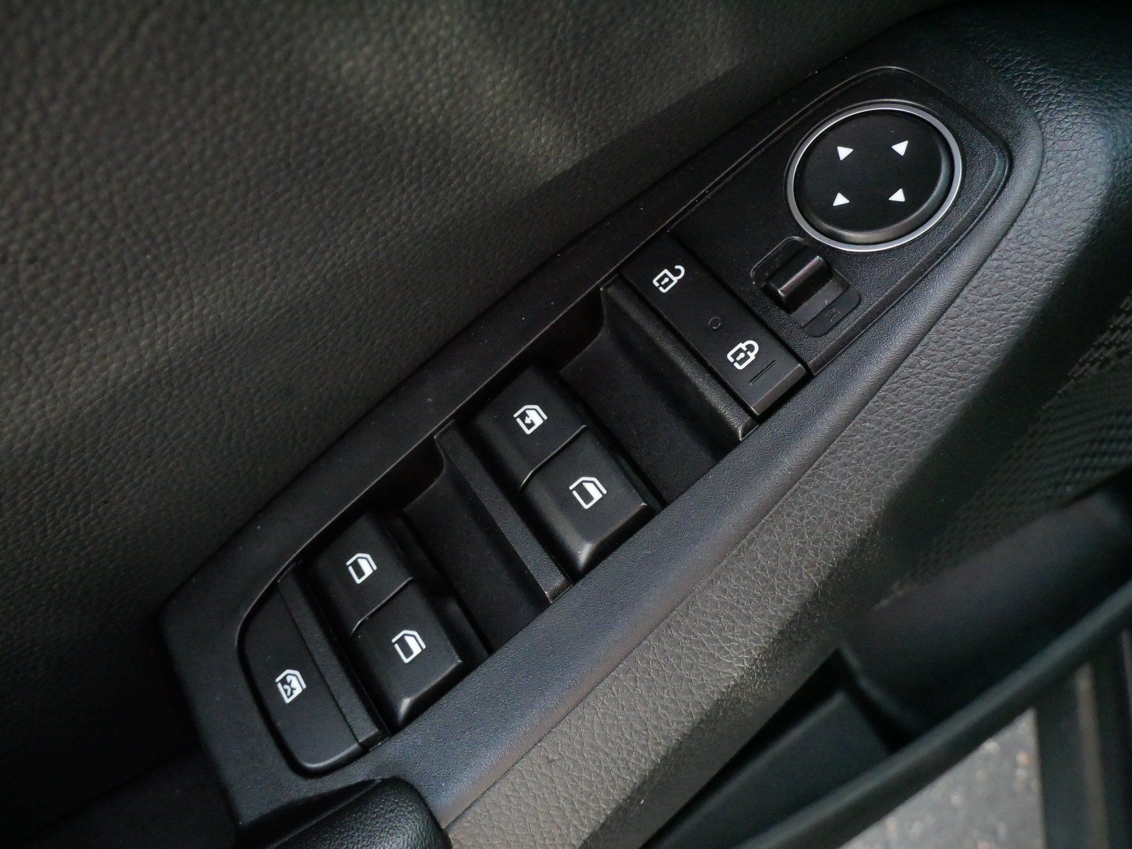 Used 2022 Kia Seltos S AWD/4WD image 19
