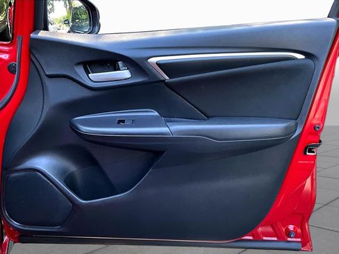 Used 2019 Honda Fit LX image 22