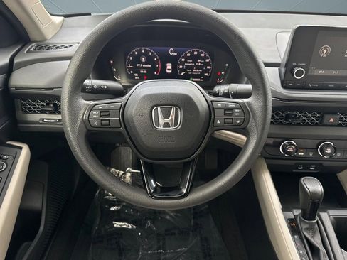 Used 2023 Honda Accord LX image 26