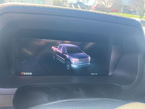 Used 2025 Ford F150 XLT w/ Equipment Group 301A Standard image 3