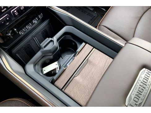 New 2026 RAM 2500 Limited image 9