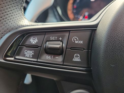 Used 2024 Alfa Romeo Tonale Veloce image 21