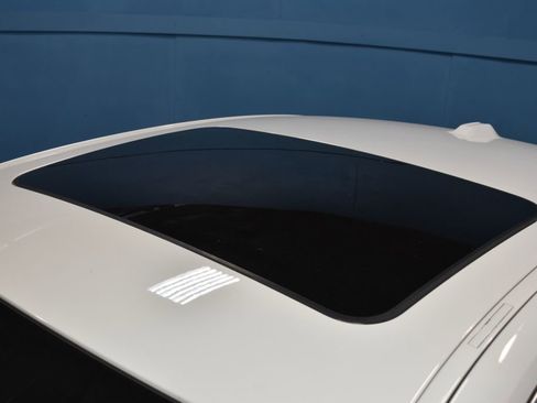 Certified 2024 BMW i4 xDrive40i w/ Premium Package image 25