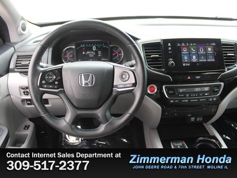 Certified 2019 Honda Pilot Touring image 14