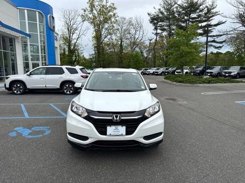 Used 2016 Honda HR-V LX image 3