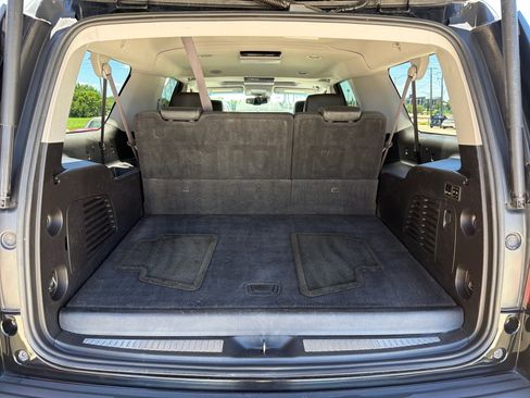 Used 2016 Chevrolet Suburban LT AWD/4WD image 8