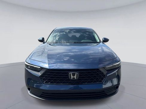Certified 2023 Honda Accord EX image 9