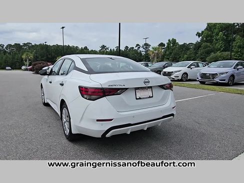 Used 2025 Nissan Sentra S FWD image 21