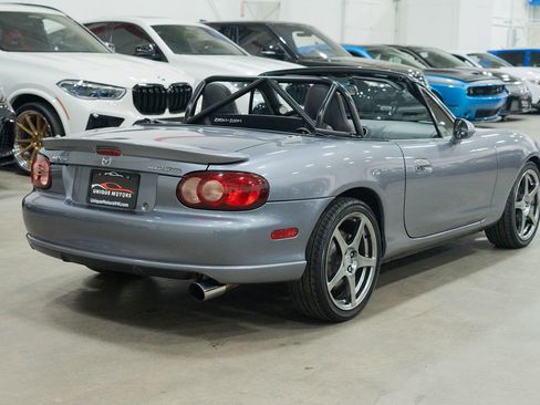 Used 2004 MAZDA MX-5 Miata MAZDASPEED image 8
