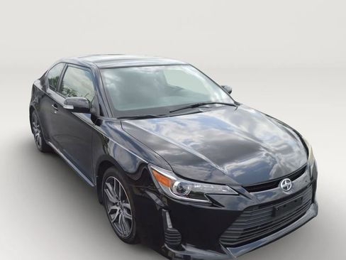 Used 2015 Scion tC FWD image 12