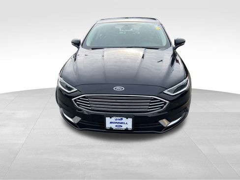 Used 2018 Ford Fusion SE w/ Fusion SE Technology Package image 8