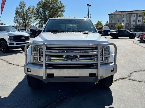 Used 2019 Ford F450 Lariat w/ Tow Technology Bundle AWD/4WD image 5