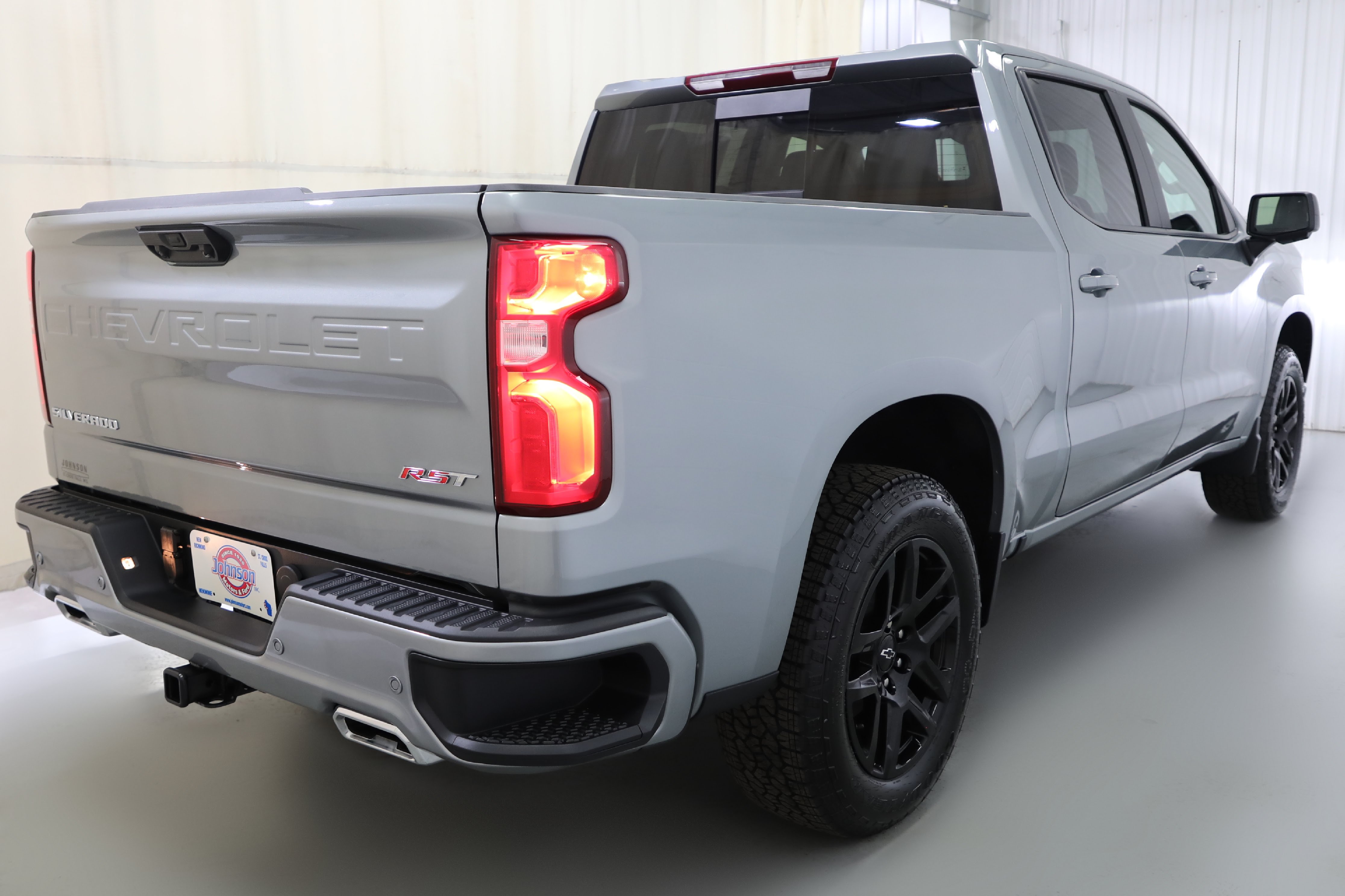 New 2026 Chevrolet Silverado 1500 RST w/ RST All Star Premium Package AWD/4WD image 17