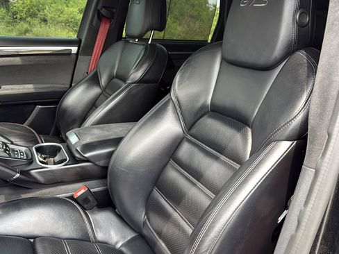 Used 2017 Porsche Cayenne GTS AWD/4WD image 16