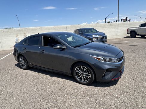 Used 2024 Kia Forte GT-Line w/ GT-Line Premium Package FWD image 7