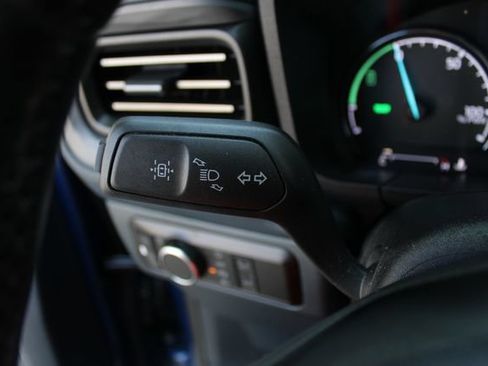 Used 2024 Ford Maverick Lariat w/ Black Appearance Package FWD image 8