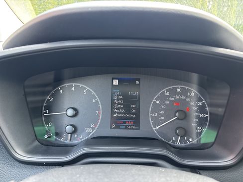 Used 2024 Toyota Corolla LE FWD image 21