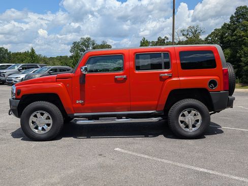 Used 2008 HUMMER H3 Luxury AWD/4WD image 6