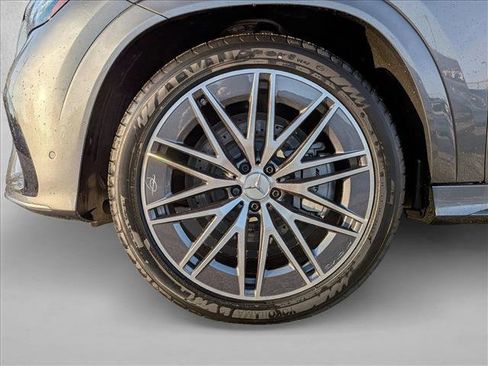 New 2026 Mercedes-Benz GLE 53 AMG 4MATIC Coupe image 9