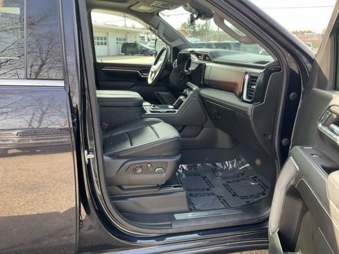 Used 2024 GMC Sierra 2500 Denali w/ Denali Reserve Package AWD/4WD image 61