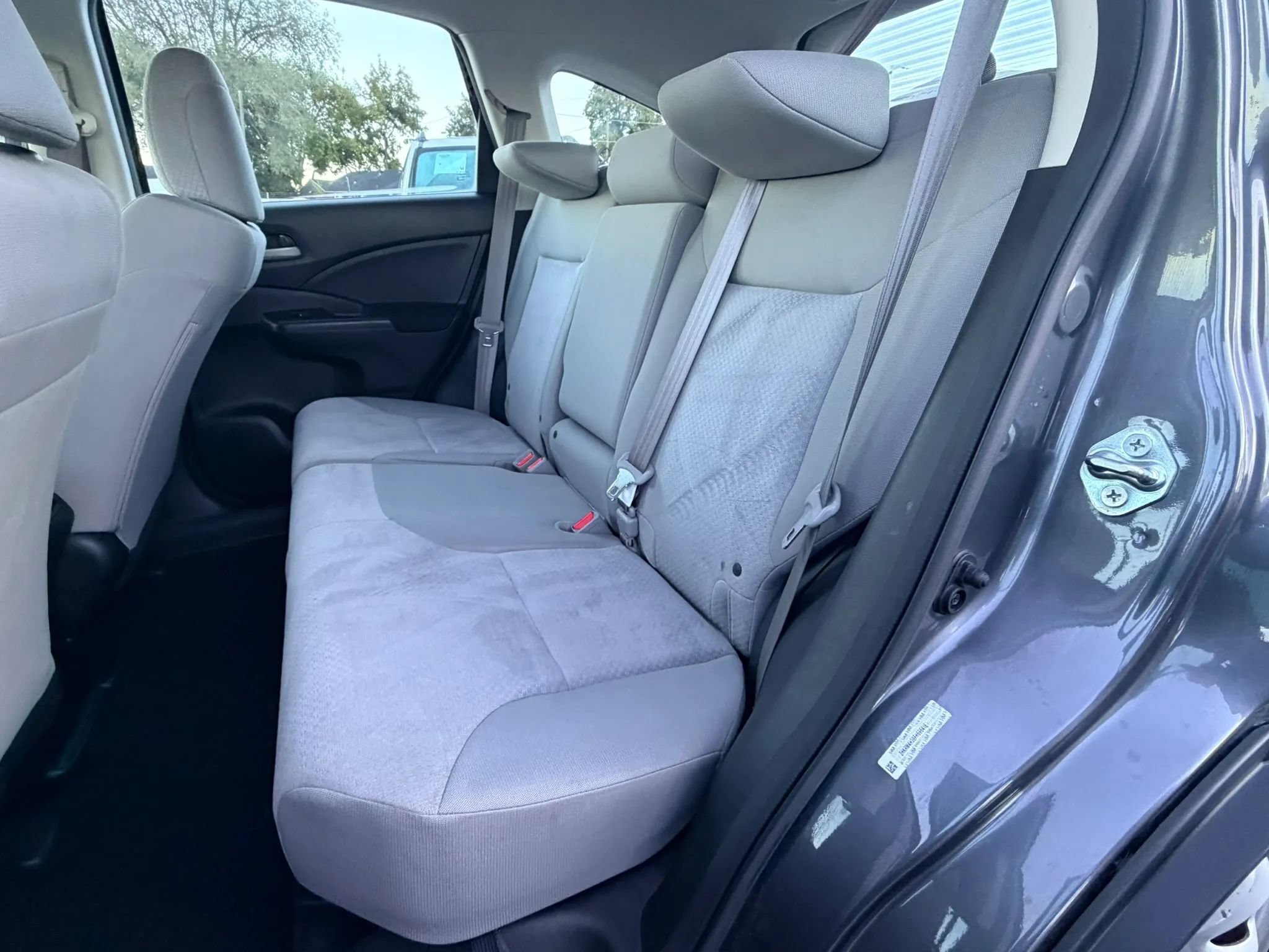 Used 2015 Honda CR-V LX image 18