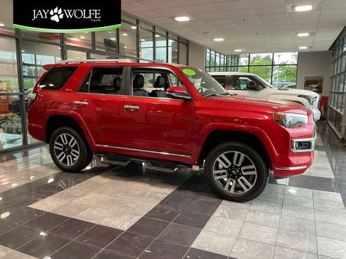 Certified 2022 Toyota 4Runner Limited AWD/4WD image 1
