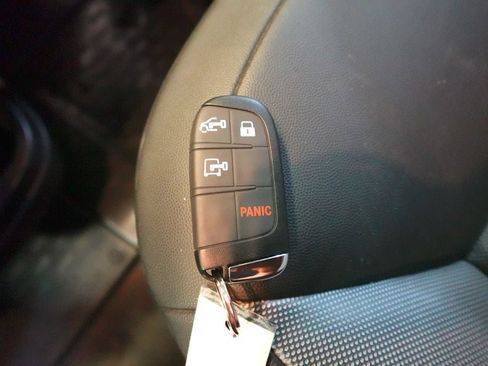 Used 2023 RAM ProMaster 3500 w/ Lane Management Group FWD image 18
