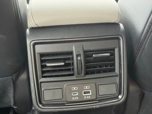 Used 2026 Subaru Forester Limited image 23