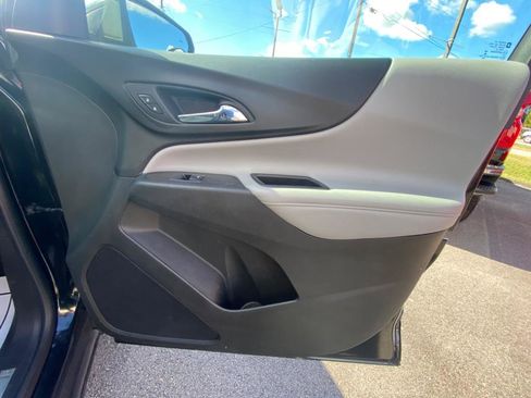 Used 2020 Chevrolet Equinox Premier image 21