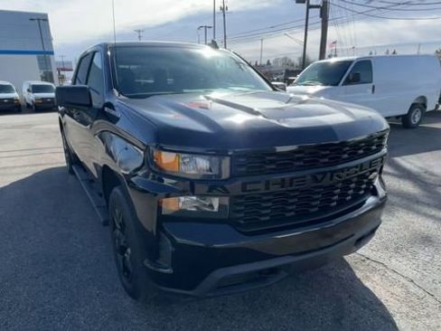 Used 2021 Chevrolet Silverado 1500 Custom image 4