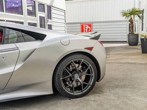 Used 2018 Acura NSX AWD/4WD image 5
