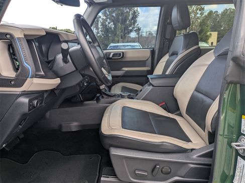 Used 2022 Ford Bronco Wildtrak image 20