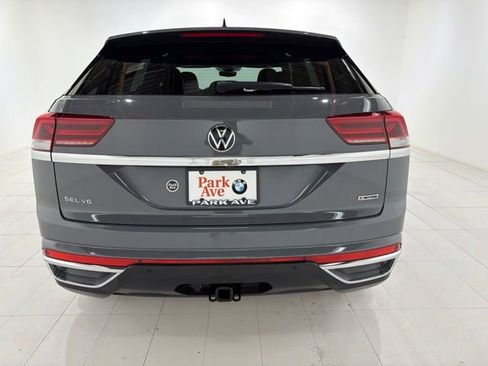 Used 2021 Volkswagen Atlas Cross Sport SEL Premium AWD/4WD image 4