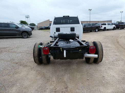 New 2026 RAM 5500 Tradesman AWD/4WD image 5