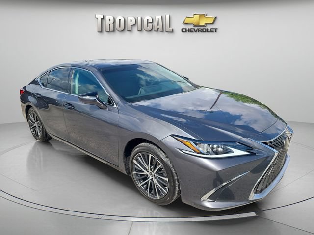 Used 2022 Lexus ES 350 w/ Premium Package FWD image 7