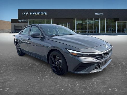 New 2026 Hyundai Elantra Sport FWD image 2
