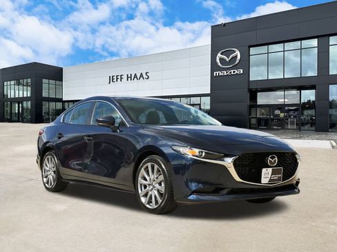 Used 2025 MAZDA MAZDA3 s image 4