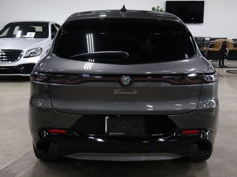 Used 2024 Alfa Romeo Tonale Ti image 4