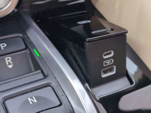 Used 2022 Acura MDX FWD w/ Technology Package image 24