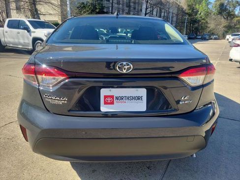 Certified 2026 Toyota Corolla LE w/ LE Premium Package FWD image 5