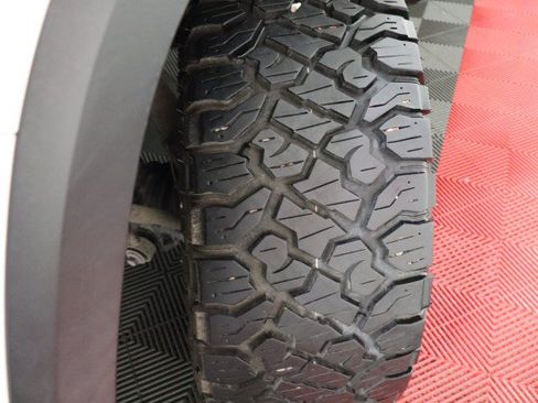 Used 2022 Toyota Tundra SR5 AWD/4WD image 80