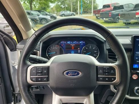 Used 2024 Ford Expedition Max XLT AWD/4WD image 18