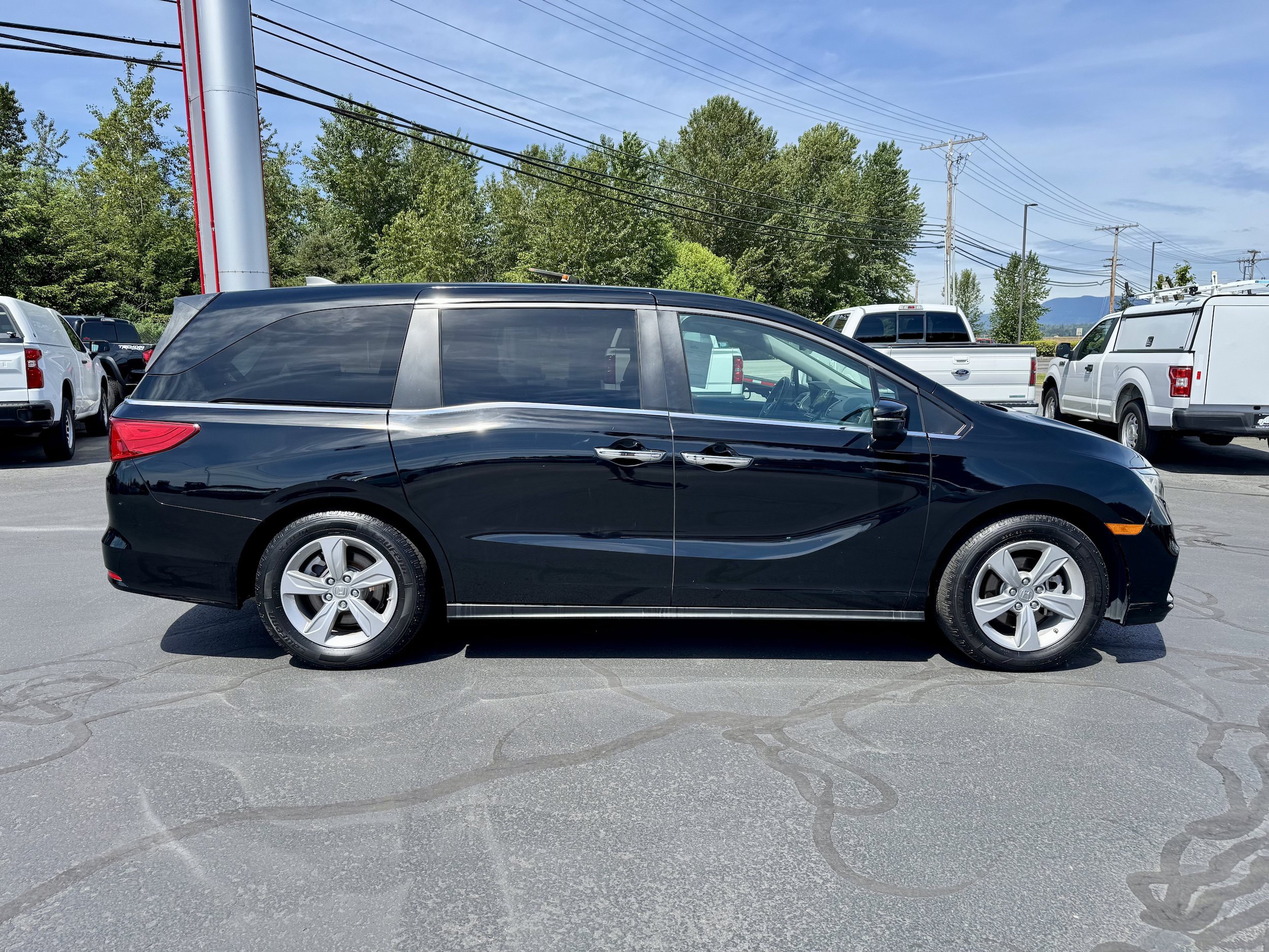 Used 2019 Honda Odyssey EX-L image 3