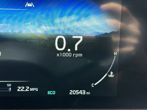 Used 2024 Kia Carnival SX Prestige FWD image 2