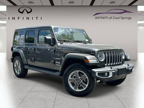 Used 2022 Jeep Wrangler Unlimited Sahara w/ Dual Top Group AWD/4WD image 1