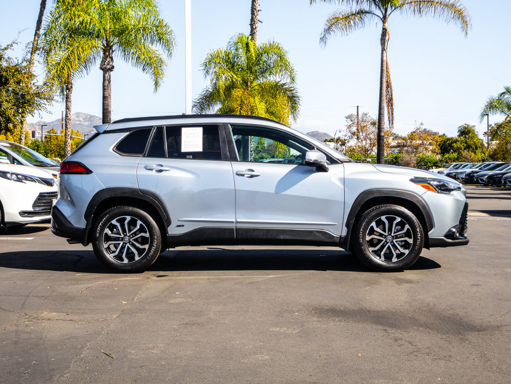 Used 2023 Toyota Corolla Cross AWD Hybrid image 4