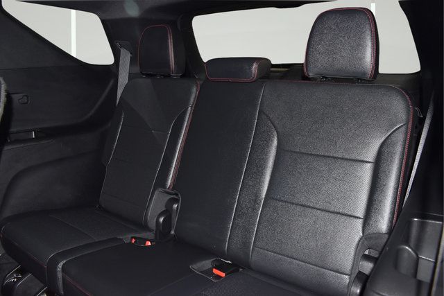 Used 2024 Chevrolet Traverse RS w/ LPO, Floor Liner Package AWD/4WD image 15