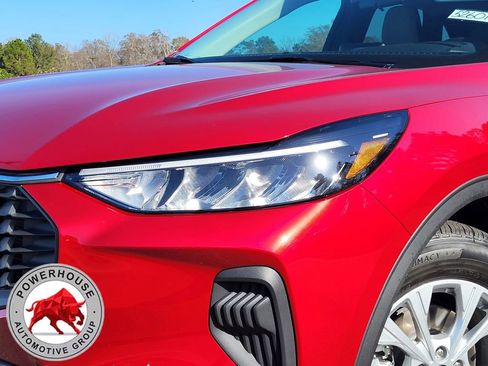 New 2026 Ford Escape Active image 10