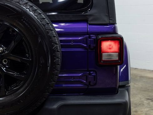 Used 2023 Jeep Wrangler Freedom Edition image 10