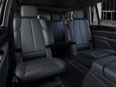 New 2026 Cadillac Escalade IQL Sport 1 w/ LPO, ONYX Package AWD/4WD image 17